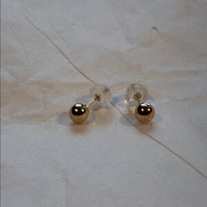 14 K Gold Stud Earrings